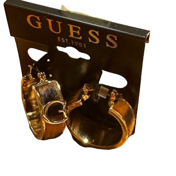 NWT Guess Gold-Tone Medium Animal-Print Faux Hair Logo Hoop Earrings, 1.5" - Picture 2 of 5